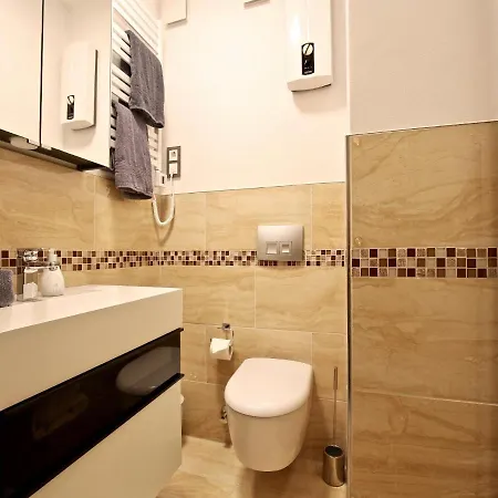 Strandvilla Marina 7 *
